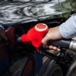 "Cisza przed burzą". Już teraz warto zatankować bak do pełna