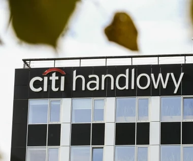 Citi Handlowy mocno odczuł "przedwyborcze" obniżki stóp