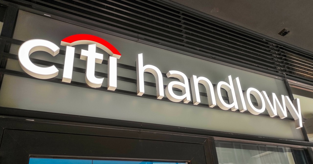 Citi Handlowy się zmniejszył. Nadrabia kredytami. /Piotr Kamionka /Reporter