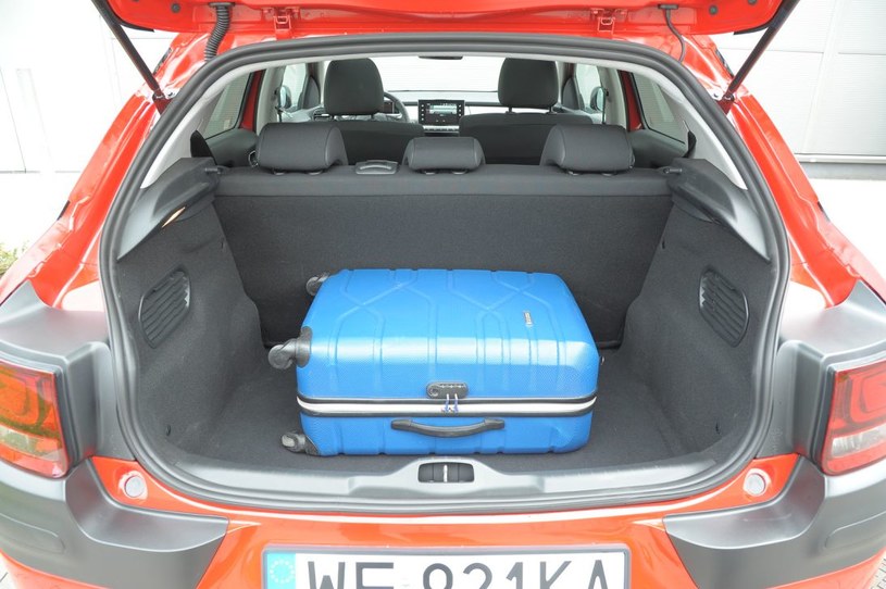 Citroen C4 Cactus (2014-)  bagażnik /Motor