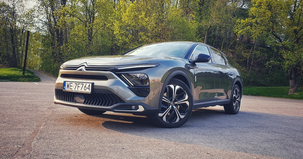 Citroen C5 X PHEV 225 /Michał Domański /INTERIA.PL