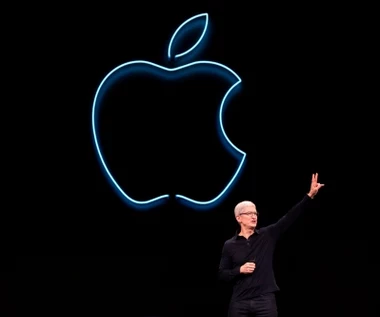 Cła Trumpa słono kosztują Apple'a. W drugim kwartale koszty wzrosną o 900 mln dol.