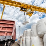 Cła uderzą w Rosję i Białoruś. Skorzystają polscy producenci