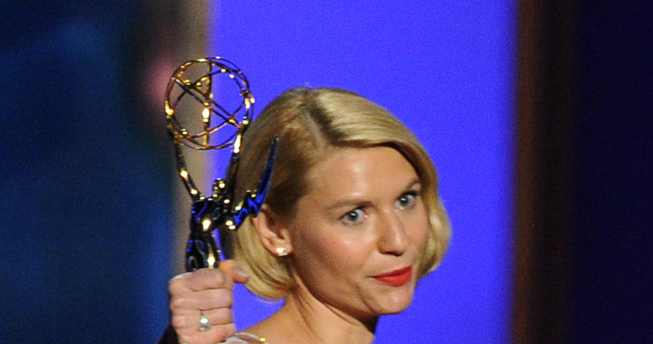 Claire Danes z nagrodą dla Najlepszej aktorki w serialu dramatycznym /Kevin Winter /Getty Images