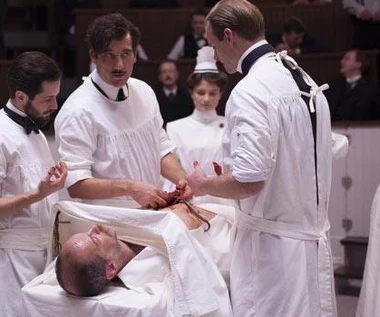Clive Owen chirurgiem w serialu "The Knick"