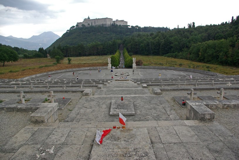 Cmentarz na Monte Cassino /Marek Bazak /East News