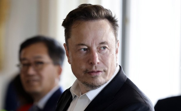 CNN: Musk kazał wyłączyć Starlinki, aby udaremnić atak na rosyjskie okręty 