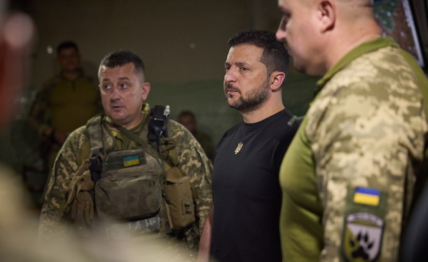 CNN: Ukraińcy mają amunicję kasetową własnej produkcji [ZAPIS RELACJI]
