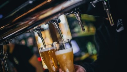 Co alkohol robi z wątrobą? [wideo] 