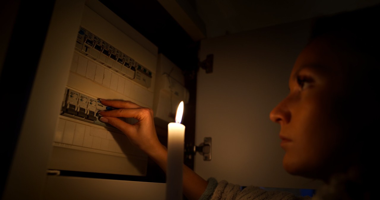 Co było przyczyną blackoutu w Hiszpanii? /123RF/PICSEL