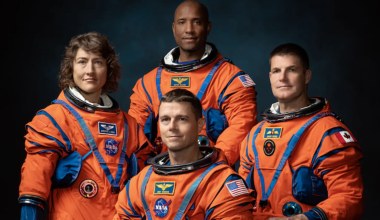 Co czeka astronautów misji Artemis 2 po powrocie? Autografy dla prezydenta