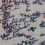 współczynnik określający liczbę urodzonych dzieci przypadających na jedną kobietę