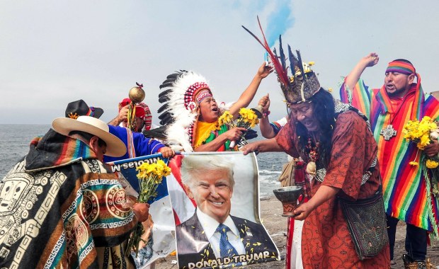 Co czeka świat w 2026 roku? Wśród przepowiedni szamanów choroba Trumpa