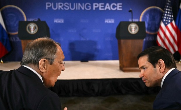 ​Co dalej ws. sankcji USA na rosyjską ropę? Rubio: Od tego będzie zależeć decyzja