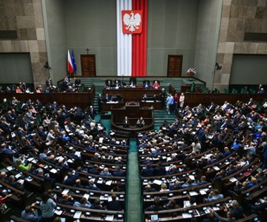 Co dalej z emeryturami pomostowymi? Sejm podjął decyzję w sprawie świadczenia