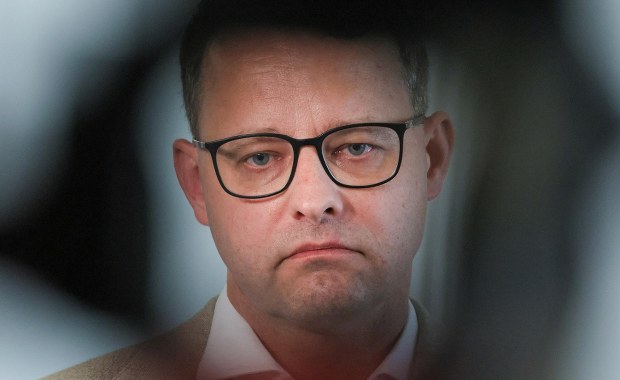 Co dalej z Marcinem Romanowskim? Szymon Hołownia zabrał głos