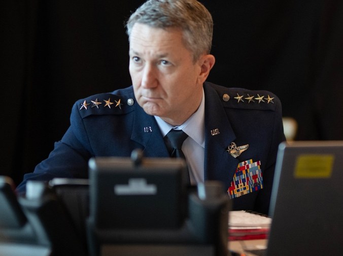Co dalej z obecnością wojsk USA w Polsce? Pilna wizyta generała Caine’a w Warszawie