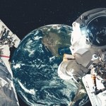 Co dzieje się z ciałem człowieka w kosmosie? Ekspert wyjaśnia