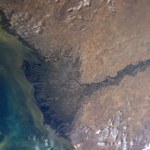 Co dzieje się z największym jeziorem świata? Naukowcy alarmują
