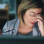 Co dzieje się z organizmem, gdy pracujesz za dużo? Naukowcy: Tak przepracowanie wpływa na mózg