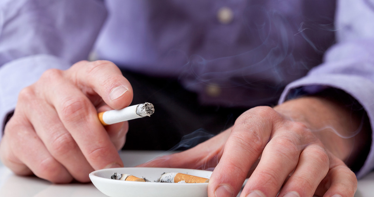 Co dziesiąty papieros wypalany w Polsce pochodzi z nielegalnych źródeł. /123RF/PICSEL