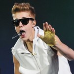 Co jest cool? Justin Bieber i okulary!