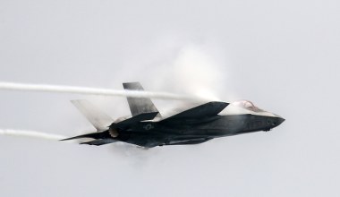 Co jest z tymi F-35? Kolejny amerykański myśliwiec spadł z nieba