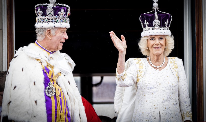 Co Karol III powiedział do Camilli Parker Bowles podczas koronacji? /Patrick van Katwijk  /Getty Images