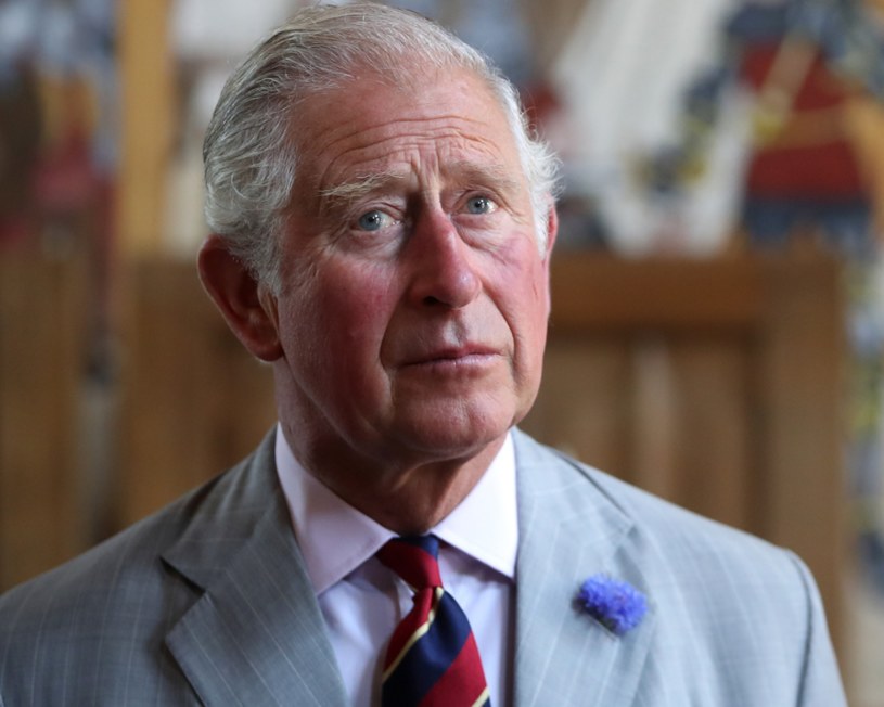 Co król Karol III musi mieć zawsze w podróży? /Chris Jackson /Getty Images