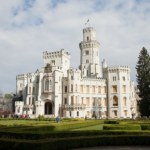 Co kryje pałac Hluboká nad Vltavou? Zwiedzanie i ciekawostki