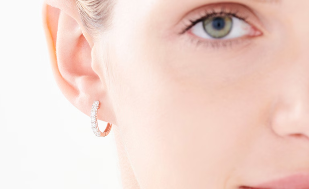 Co kupić na Dzień Kobiet? Biżuteria Apart to klasyczny wybór