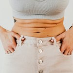 Co lepiej ujędrni skórę brzucha po odchudzaniu - fala akustyczna czy endermologię?