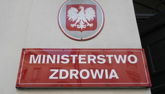 Co ministerstwo zrobi ze zdrowiem Oli? / 	Radek Pietruszka   /PAP