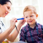 Co może zaszkodzić słuchowi dziecka?