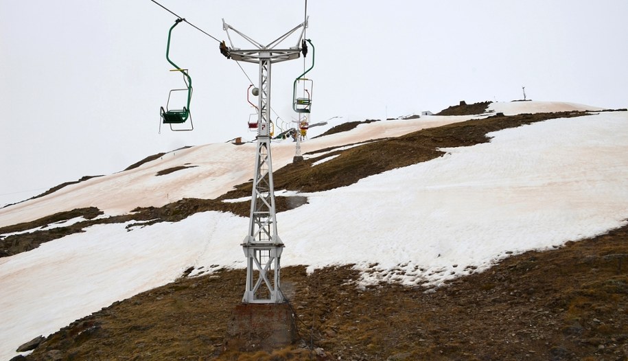 Tragedia na kolejce krzesełkowej. Zerwała się lina, są ofiary