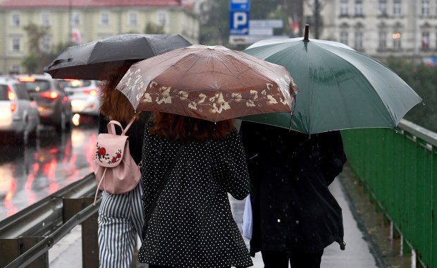 Co nas czeka w pogodzie? Będzie deszczowo, ale ciepło. Co z majówką? 