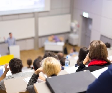 Co piąty Polak z wyższym wykształceniem pracuje poniżej kwalifikacji 