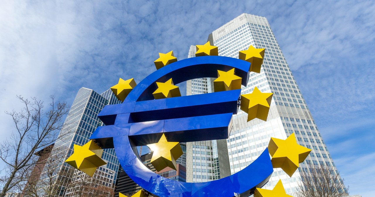 Co przemawia za tym, by EBC dalej ciął stopy? /123RF/PICSEL