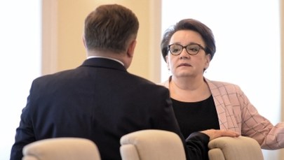 Co robi Anna Zalewska? Większość zadań wykonują jej zastępcy