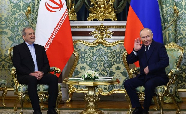 Co Rosja może dać Iranowi? Ekspertka tłumaczy