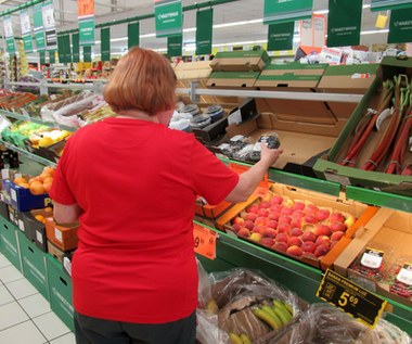 Co się dzieje z cenami na targowiskach? Borówka i cykoria tylko na zasobną kieszeń, papryka i pomidory już nie 