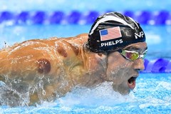 Co to za plamy? Michael Phelps postawił sobie bańki 