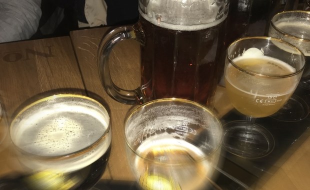 "Co wam zrobiło piwo? To powrót do PRL-u!". PiS chce ograniczyć sprzedaż alkoholu