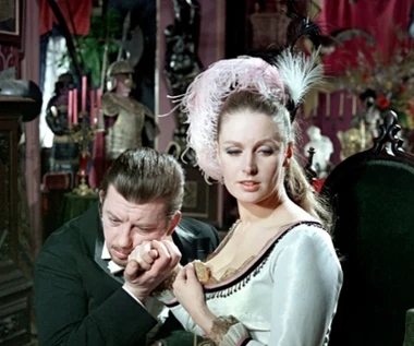 Co wiesz na temat filmu i serialu "Lalka"? Quiz dla ekspertów!