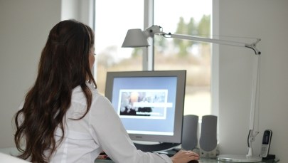 Co wybrać: Księgowość czy marketing? Pomoże ci "sztuczna inteligencja"