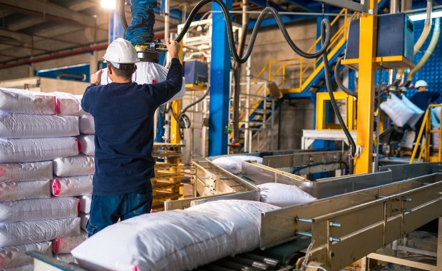 Co z cłami na nawozy z Rosji? Jest decyzja państw UE