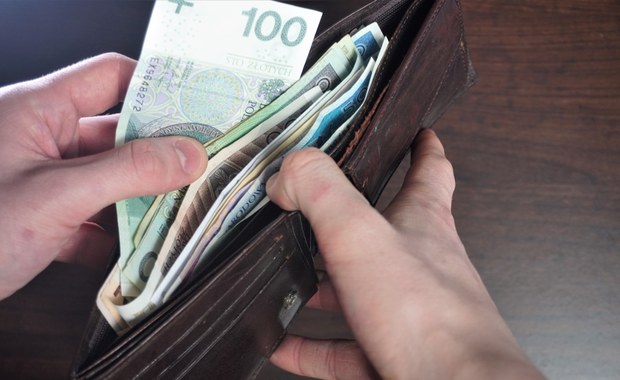 Co z jawnością wynagrodzeń? Ustalenia RMF FM