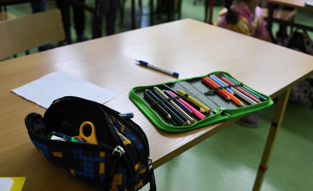 Co z nauką stacjonarną w szkołach? Przemysław Czarnek odpowiada 