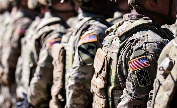 Co z obecnością wojsk USA w Europie? Źródła w Kwaterze Głównej NATO komentują 