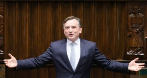 Co z tymczasowym aresztowaniem Ziobry? Sprawa utknęła na 7 miesięcy